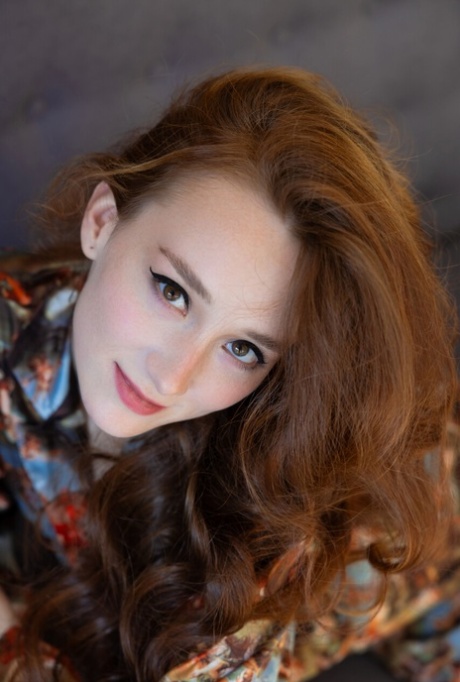 gorgeous redhead sexy xxx img