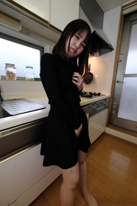 性感的妻子 自由性感 畫廊