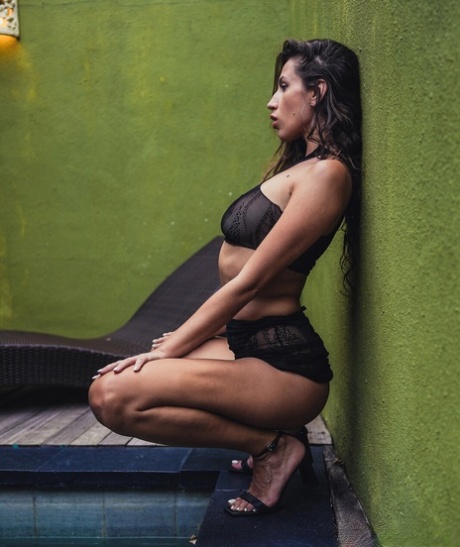 rumeno xxx pornografico img