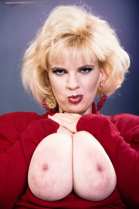 retro beautiful porn pic