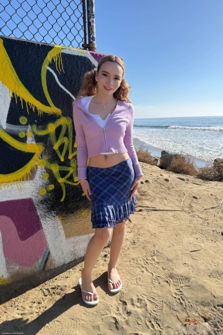 average women free pictures