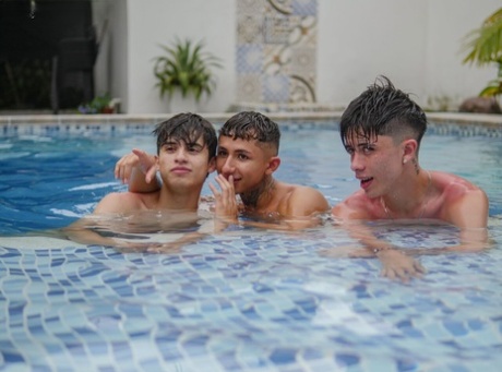 gay teen pornos pics