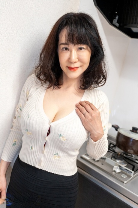 japanese big tits sexy xxx pics