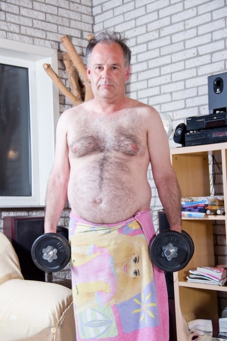 oude man neukt tiener naakt heet archief