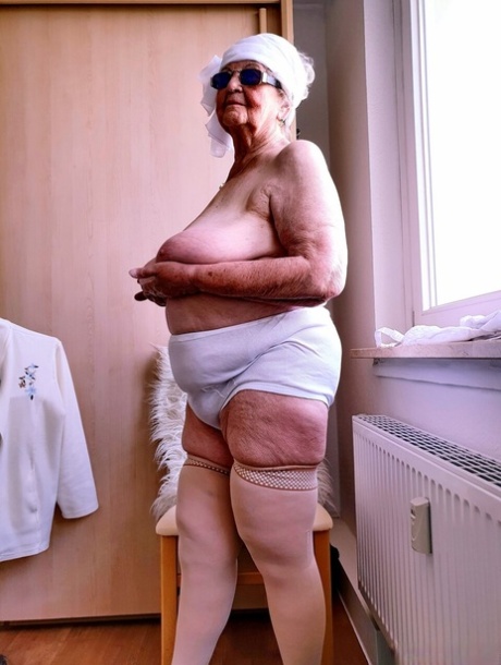 very old granny sexy galleries