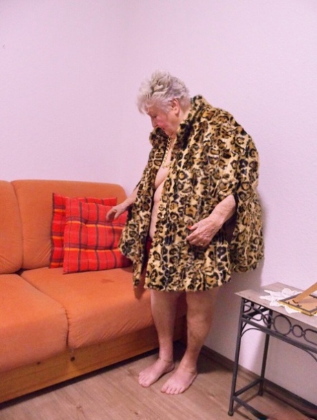 grandma pornographic image