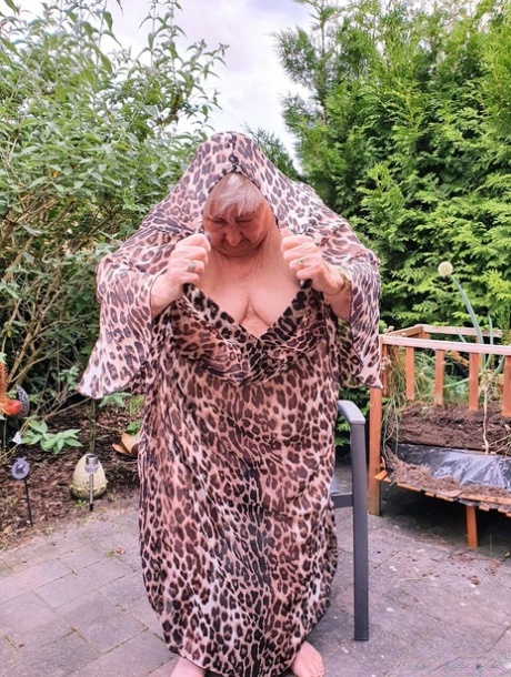 veldig gammel bestemor gratis porno samling