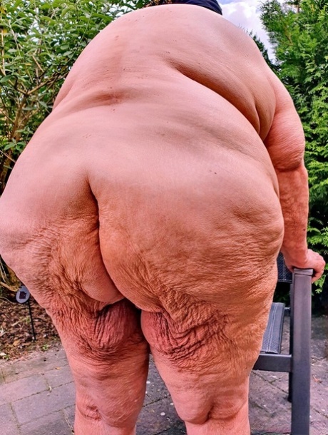 wrinkled granny hot sex picture