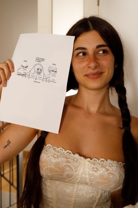 non nudo nudo hd immagine