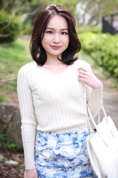 japanese mom pornos picture