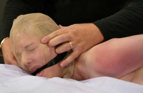 BDSM hardcore gratuit parfait des photos