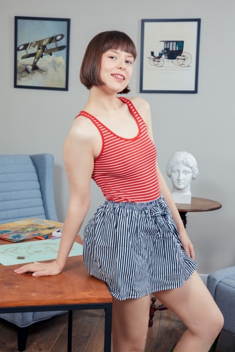 セクシーな先生 ポルノグラフィック 画像