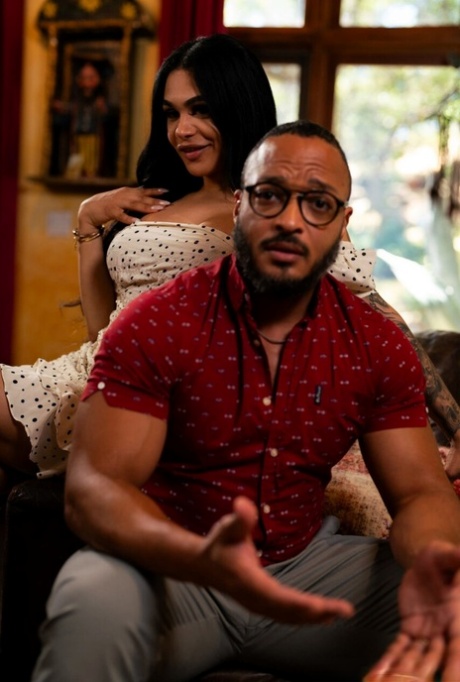 latinamerikansk shemale sex bild