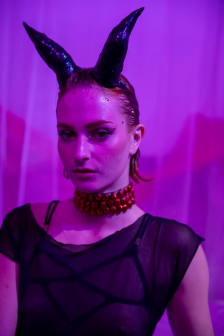 Domina kostenlose exklusive fotos
