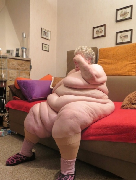 granny saggy tits sexy pics