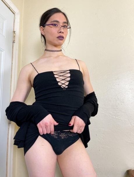 en travesti desnudos de alta calidad archivo