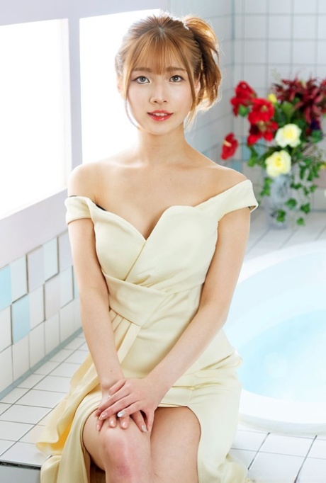 beautiful asian pretty img