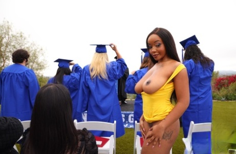 ebony teen fuck nudes pic