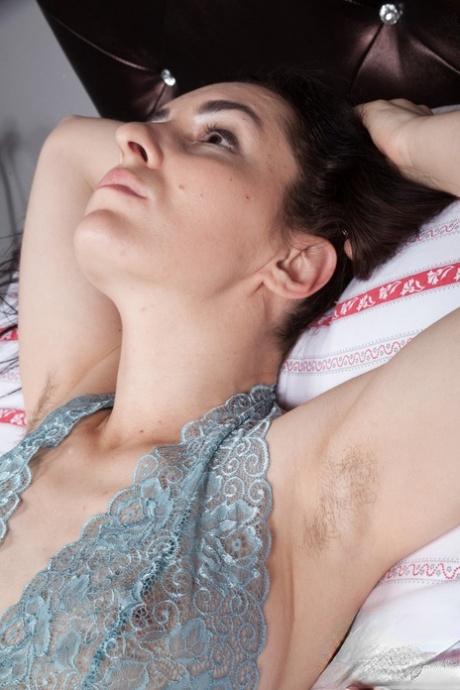 mature hairy armpits art xxx pic