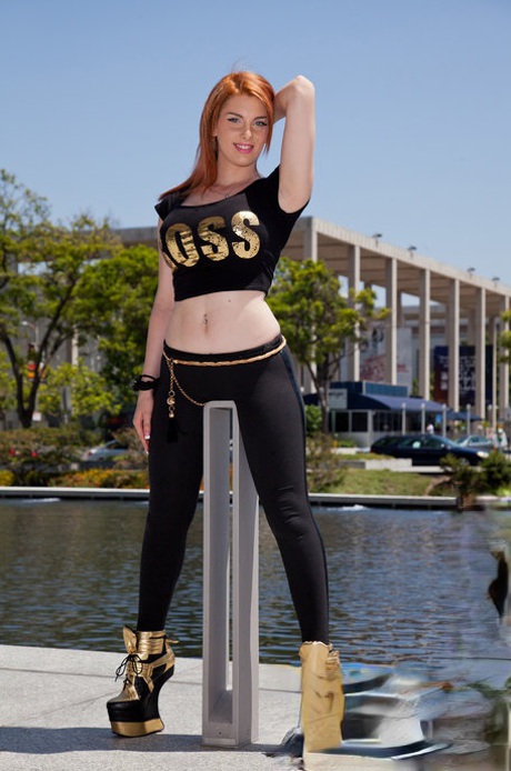 Lilith Lust model nice pics