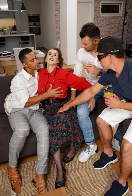 granny group sex hot sexy photos