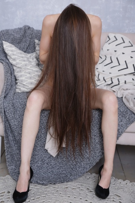 skinny brunette teen sexy nudes pictures