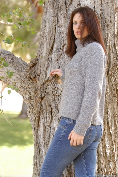 sweater porno galleries