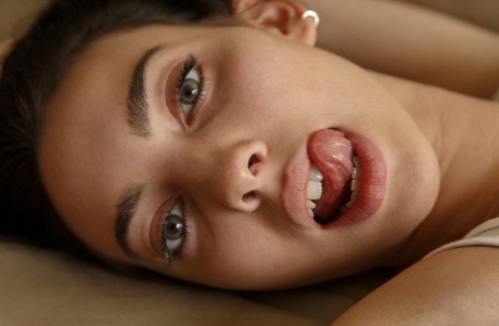 Araya Acosta naked star images
